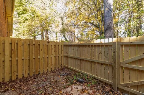 Exterior - 2216 Shadow Valley Rd #E, High Point, NC 27265 photo 4 of 4