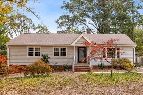 2311 Fernwood Dr, Greensboro, NC 27408