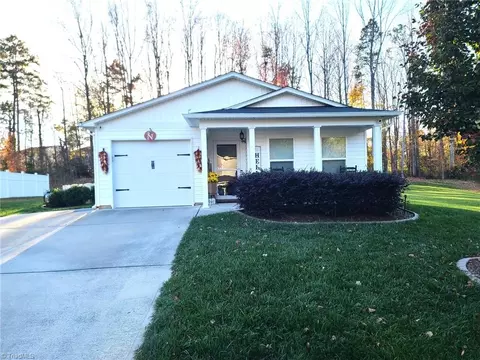 3717 Mocha Ln, Winston Salem, NC 27127