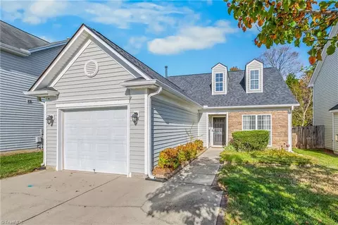 3521 Sunset Hollow Ct, High Point, NC 27265