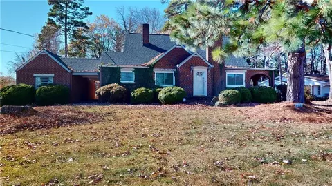 602 S Main St, Dobson, NC 27017