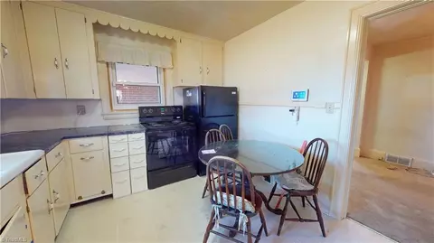 602 S Main St, Dobson, NC 27017 photo 22