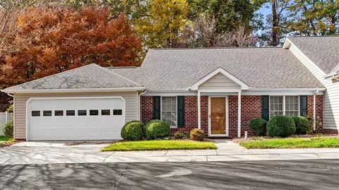 406 Ashmont Ct, Asheboro, NC 27205