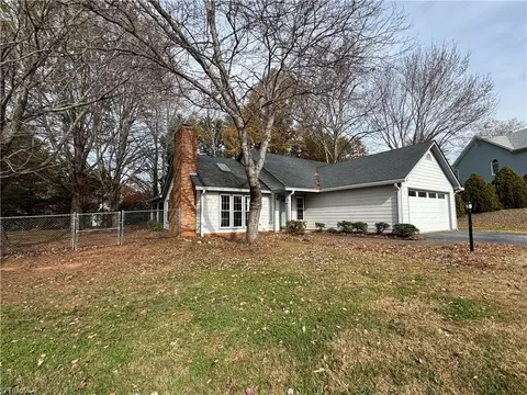 Exterior - 107 Hanover Ct, King, NC 27021 photo 2 of 12