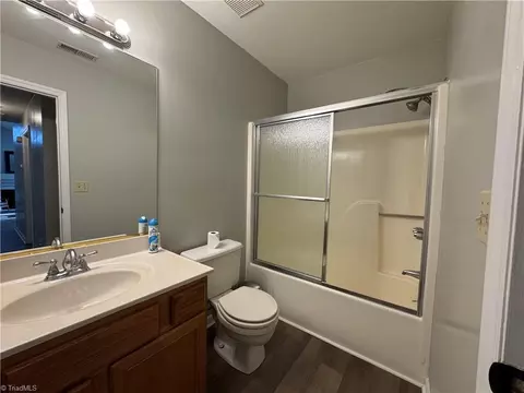 Bath - 107 Hanover Ct, King, NC 27021 photo 2 of 2