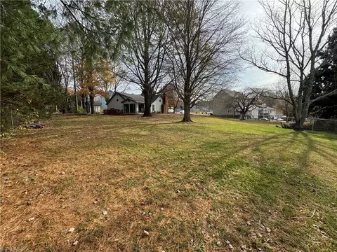 Exterior - 107 Hanover Ct, King, NC 27021 photo 11 of 12