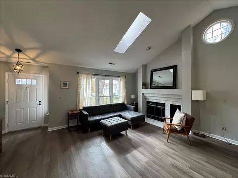 Living - 107 Hanover Ct, King, NC 27021 photo 3 of 4