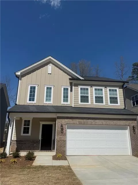 5909 Crossview Dr, Kernersville, NC 27284