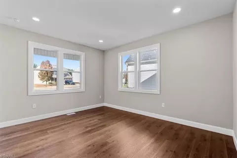 Living - 6714 Planters Dr, High Point, NC 27265 photo 8 of 9
