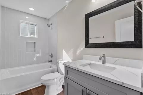 Bath - 6714 Planters Dr, High Point, NC 27265 photo 4 of 4