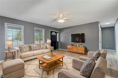 Living - 200 Lane Dr, Trinity, NC 27370 photo 3 of 6