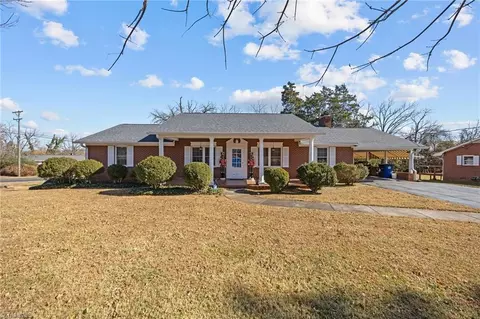 4175 James St, Winston Salem, NC 27106