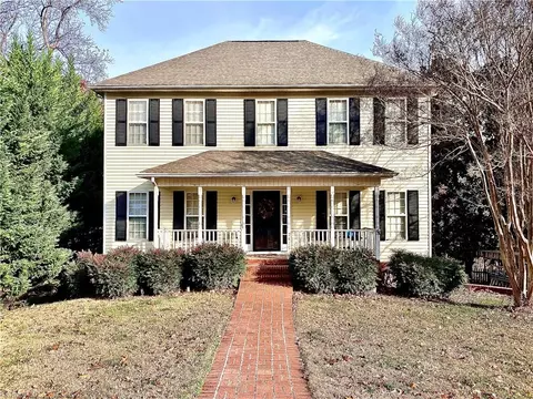 7415 Cortney Glen Ln, Lewisville, NC 27023