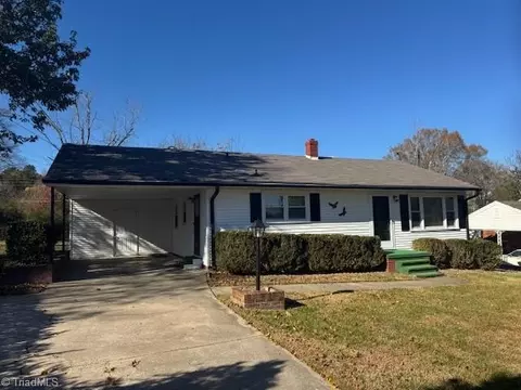 1204 Wallace St, Burlington, NC 27217