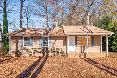4120 Elmyra Dr, Greensboro, NC 27407