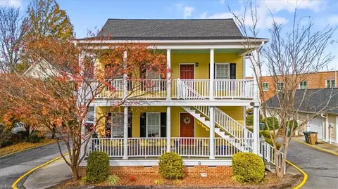201 Side Aly #A & B, Greensboro, NC 27406