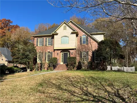 164 Keswick Dr, Advance, NC 27006