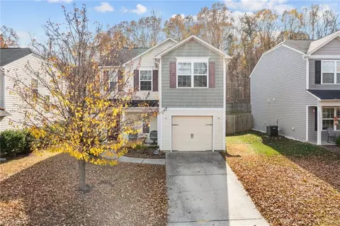 5414 Sky Hill Dr, Mcleansville, NC 27301