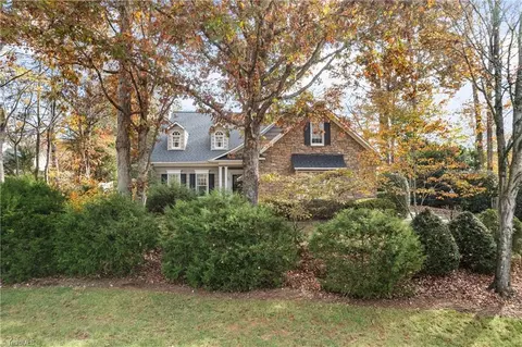1905 Curraghmore Rd, Clemmons, NC 27012