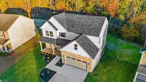6716 Planters Dr, High Point, NC 27265 photo 40
