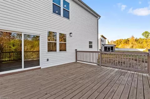 6716 Planters Dr, High Point, NC 27265 photo 36