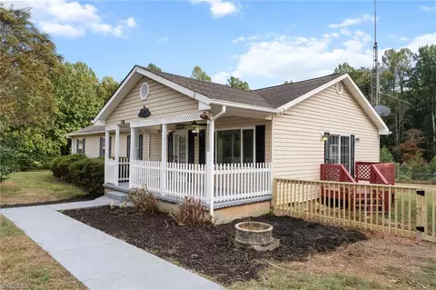 1980 Whitt Hunt Rd, Pleasant Garden, NC 27313