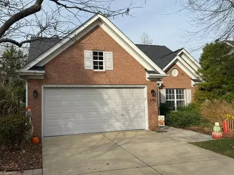 6196 Boughton Ct, Greensboro, NC 27410