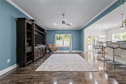 Living - 4572 River Gate Dr, Clemmons, NC 27012 photo 3 of 4