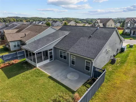 View/Area - 4572 River Gate Dr, Clemmons, NC 27012 photo 2 of 6