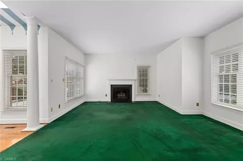 Living - 1001 Nuthatch Ct, High Point, NC 27262 photo 2 of 3