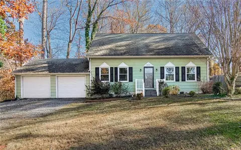 2057 SW Claxton Dr, Winston Salem, NC 27127