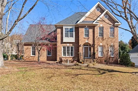 4855 Century Oaks Ln, Winston Salem, NC 27106