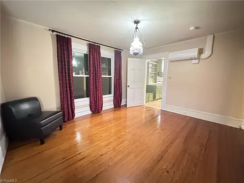 131 Middleton St N, Robbins, NC 27325