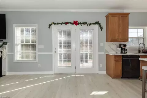 Entry Way - 2316 Mill Ln, High Point, NC 27265 photo 5 of 12