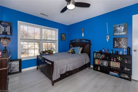 Bedroom - 2316 Mill Ln, High Point, NC 27265 photo 2 of 5