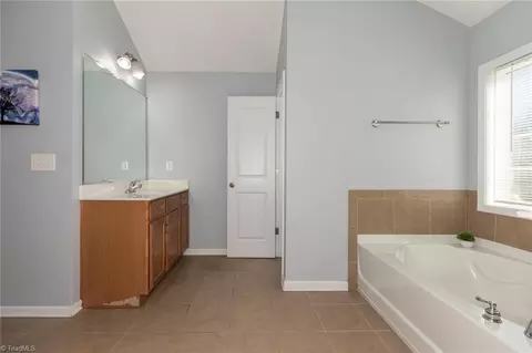 Entry Way - 2316 Mill Ln, High Point, NC 27265 photo 8 of 12
