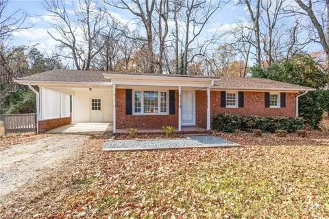 613 Piney Grove Rd, Kernersville, NC 27284