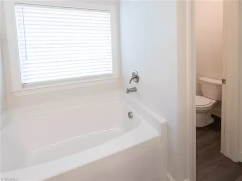 3924 Braddock Rd, High Point, NC 27265 photo 11