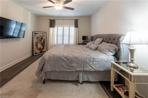 3924 Braddock Rd, High Point, NC 27265 photo 8