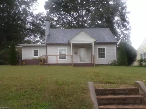 960 Lee St, Asheboro, NC 27203