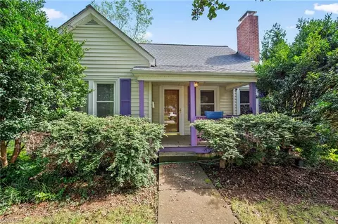1043 Irving St, Winston Salem, NC 27103
