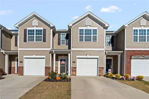 5646 Carrington Ct, Trinity, NC 27370 photo 1