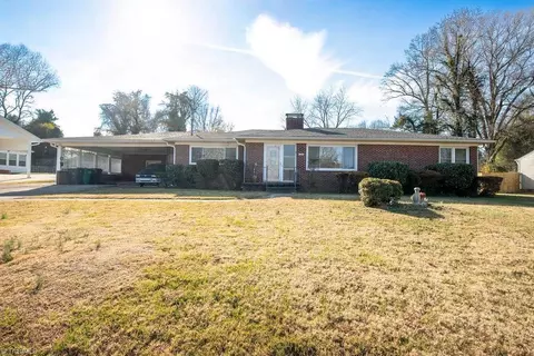 1519 Mcguinn Dr, High Point, NC 27262