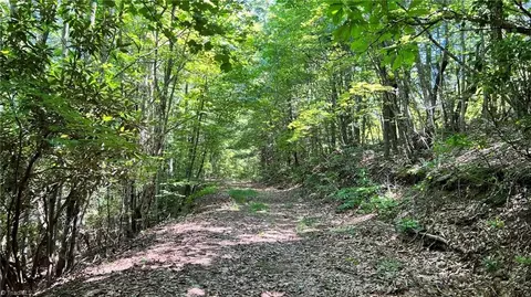tbd 2 Barlowe Pl, Lenoir, NC 28645