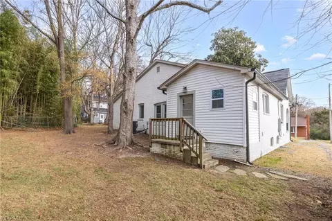 Exterior - 1113 Clyde Pl, High Point, NC 27262 photo 7 of 12