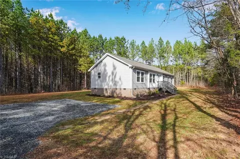 Exterior - 880 Perkinson Rd, Ruffin, NC 27326 photo 3 of 5