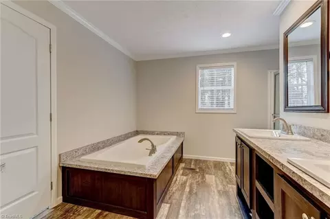 Bath - 880 Perkinson Rd, Ruffin, NC 27326 photo 2 of 3