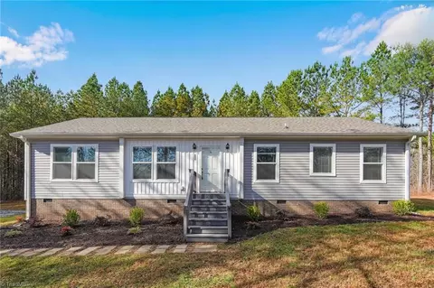 880 Perkinson Rd, Ruffin, NC 27326
