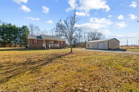 4224 Mack Lineberry Rd, Franklinville, NC 27248