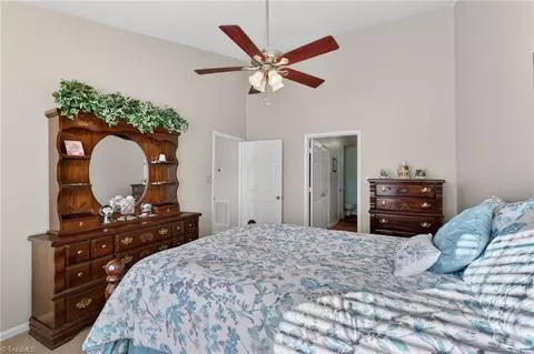 Bedroom - 3960 Cobblestone Bend Dr, High Point, NC 27265 photo 2 of 4